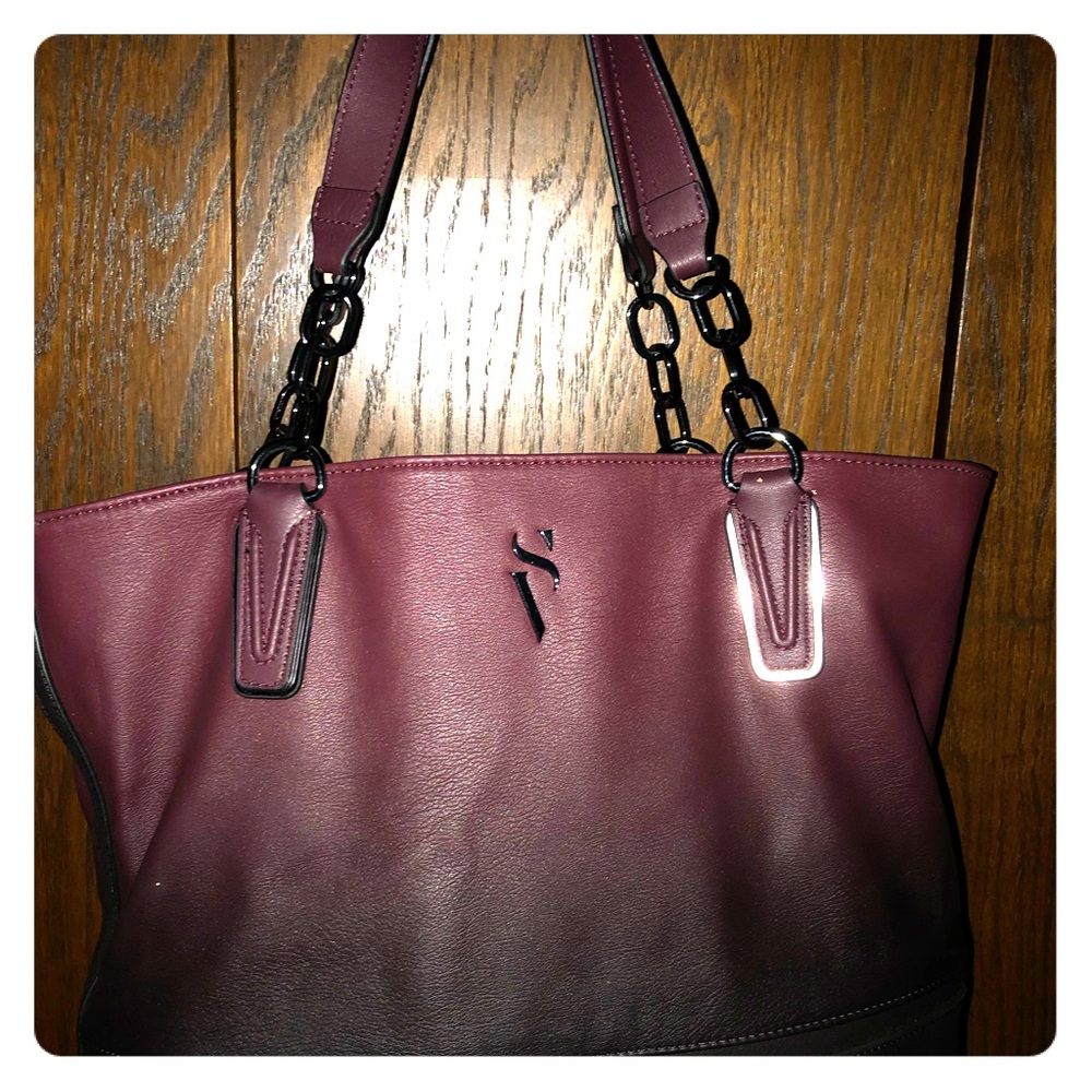 Vera Wang Purse - NEW